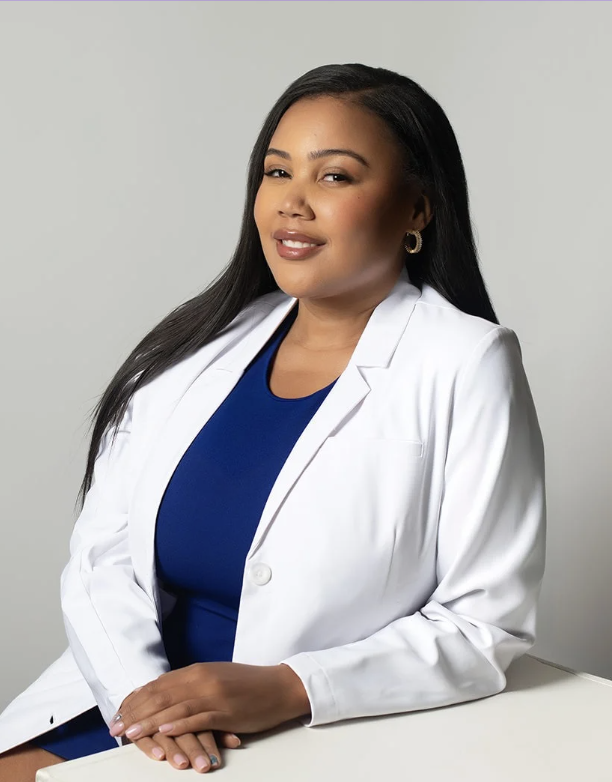 Dr. Zoë Indigo, MD